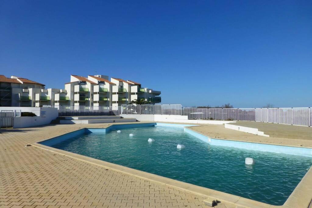 Les Goelettes - Appartement En Rdc Avec Acces Direct A La Plage Saint-Cyprien  Exterior foto