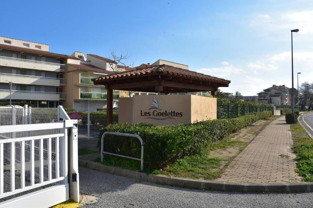 Les Goelettes - Appartement En Rdc Avec Acces Direct A La Plage Saint-Cyprien  Exterior foto